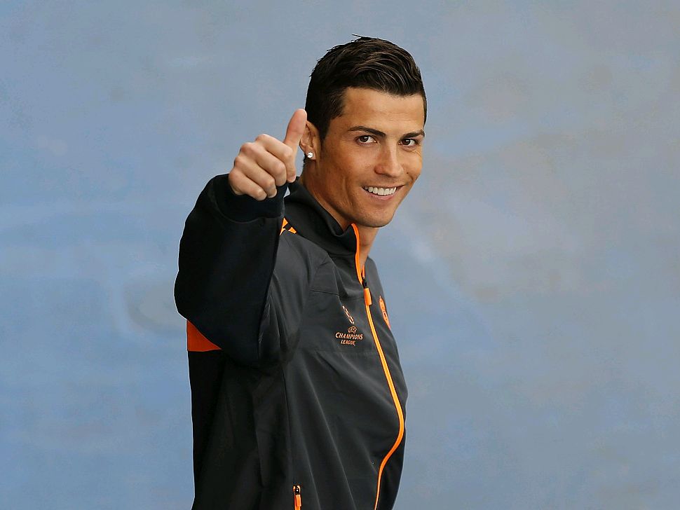 NBA常规赛战报：快船客场险胜雷霆,（NBA常规赛：快船客场惊险击退雷霆）