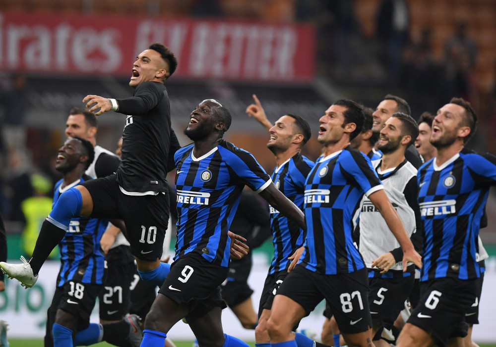 尼克斯外线低迷导致失利（尼克斯外线哑火，饮恨落败）