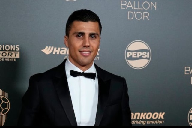 记者：莫斯科鱼雷和辽宁铁人争夺萨缅托，两队都提供报价了（记者：莫斯科鱼雷、辽宁铁人竞逐萨缅托，双方已递交报价）