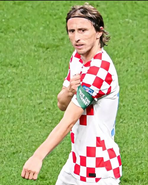 阿迪将发布多款国家队复刻球衣：德国致敬7-1，阿根廷梦回2006（阿迪即将推出多款国家队复刻球衣：德国致敬7比1，阿根廷重温2006）