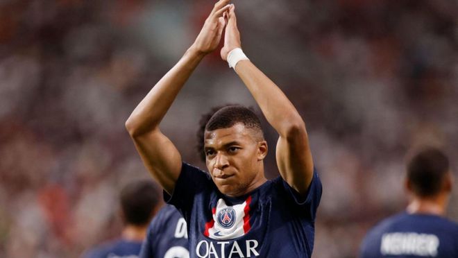 申花3-1津门虎连续两年屈居亚军，李嗣镕首秀即破门，吴曦点射（申花3-1胜津门虎再度摘亚，李嗣镕首秀破门，吴曦点射建功）