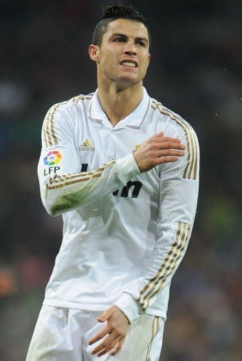 记者：凯恩正在游说英格兰队友格伊，希望他加盟拜仁（记者：凯恩正劝英格兰队友格伊转投拜仁）